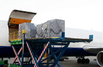 freight-lift.jpg
