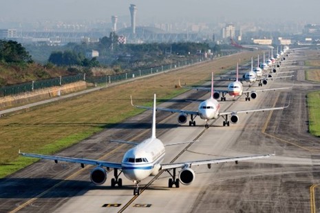 busy airport.jpg